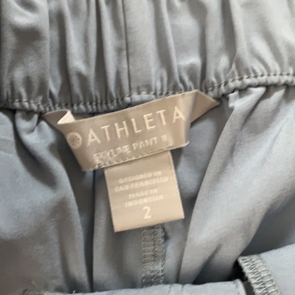 Athleta Skyline II in discontinued dusty blue - Picture 5 of 8